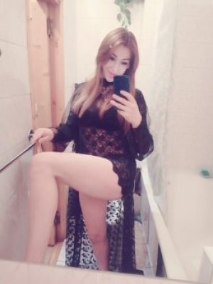 Транссексуалка Полина WhatsApp